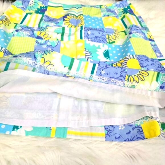 Lilly Pulitzer Patchwork Mini Skirt w/ Cotton Comfort & Color Joy | Size 2 - Picture 5 of 12